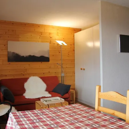 Апартаменти Orciere *